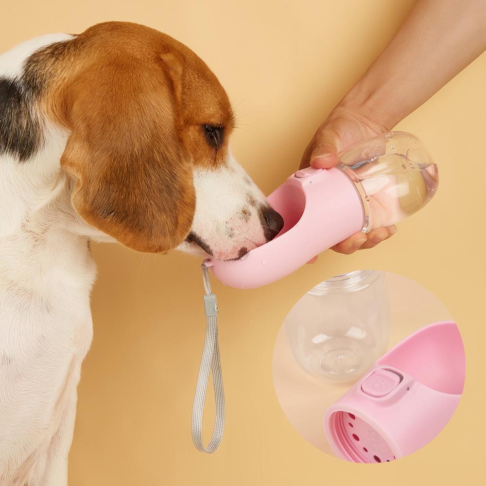 PoochesPlus | Portable Dog Water Bottle - Leakproof Travel Feeder